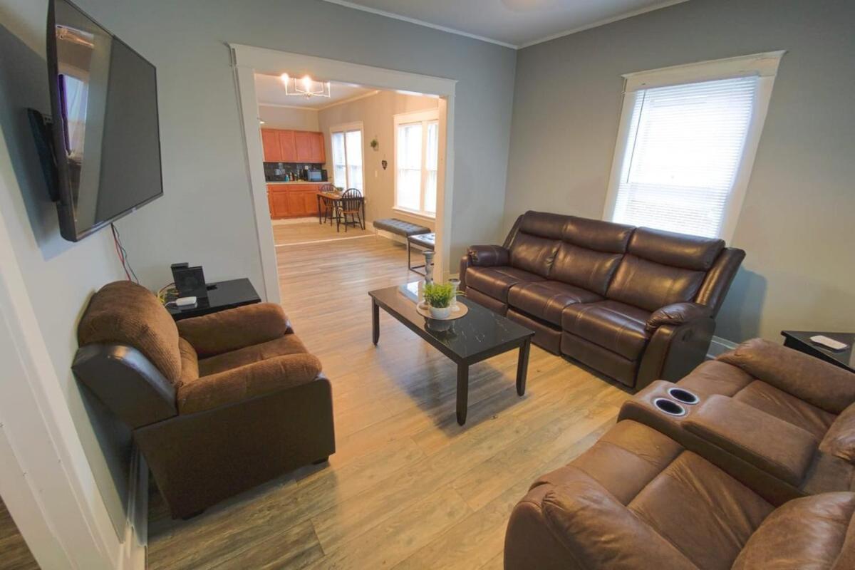 Large 6Br, 2 Bath In Niagara Falls Eksteriør bilde