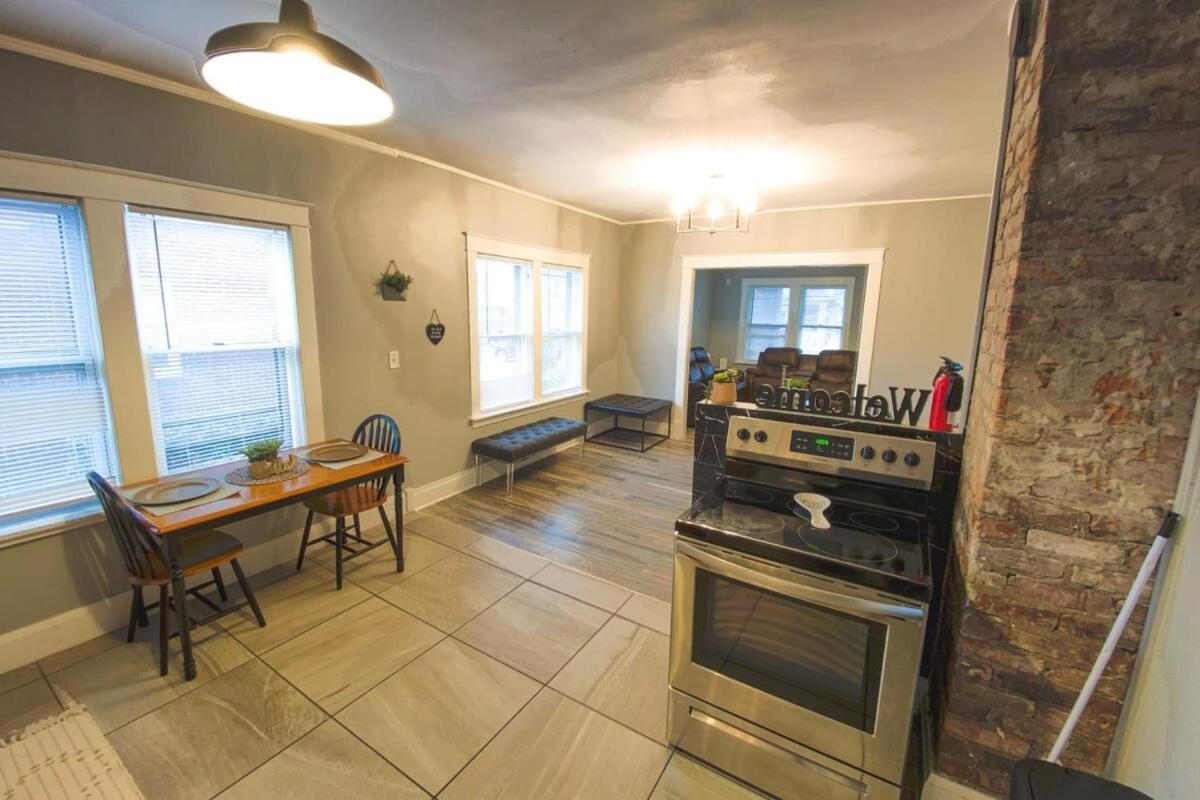 Large 6Br, 2 Bath In Niagara Falls Eksteriør bilde