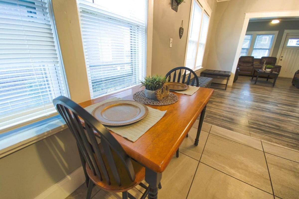 Large 6Br, 2 Bath In Niagara Falls Eksteriør bilde